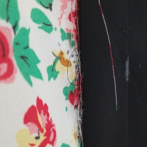 Banana Republic floral sleeveless blouse size s - Picture 4 of 5